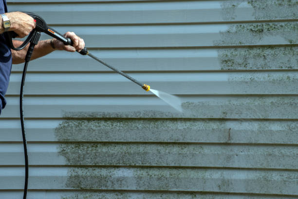 Best Commercial Building Pressure Washing  in Central Falls, RI